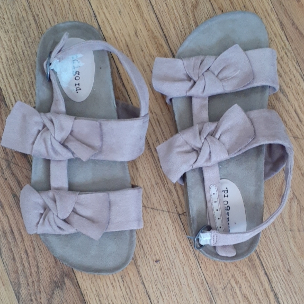 Women's sandals